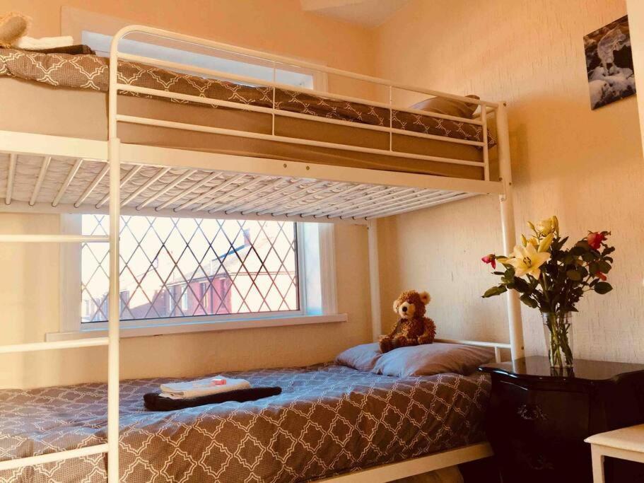 2 Bed Sleeps 6 Beach Retreat St Annes On Sea Villa ลิธึม เซนต์ แอนน์ส ภายนอก รูปภาพ